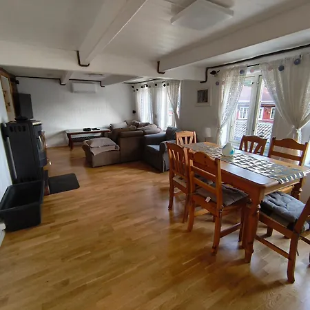 Sorlandshus Med 3 Soverom *