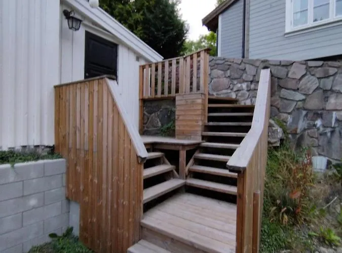 Sorlandshus Med 3 Soverom 펜션 *