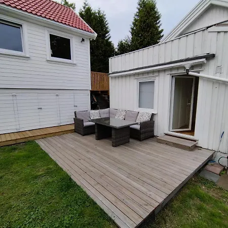 Sørlandshus Med 3 Soverom Feriehus *